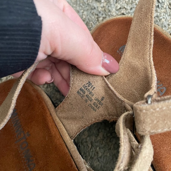 Minnetonka sandals NEW - Picture 2 of 3